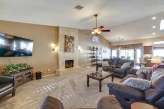 Spacious Scottsdale Home Pool and Covered Patio - 5