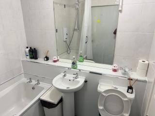 Cosy Room in Glasgow Central - 7