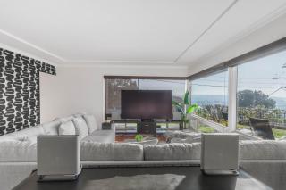 Family-Friendly Bay Views, Game Room, Hot Tub! - San Diego - 9