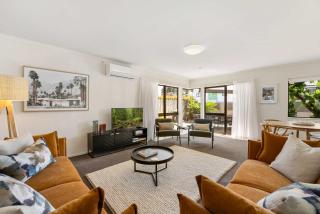 Valley Rd Vibes in Mt Maunganui - 8