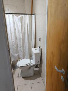 Pieza independiente con baño privado - Río Gallegos - 5