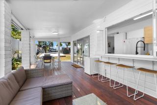 Modern Character Filled Cottage - Wallsend - 9