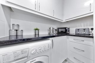 Charming City Retreat,4 Bedroom House,Garden,Free Parking - 4