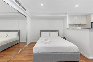 Sydney CBD Studio I City Views I Sleeps 4 People - Sydney - 4