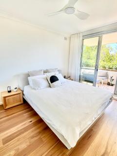 Stylish and perfectly located Bondi Beach hideaway - Sydney - 8