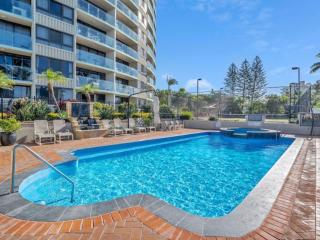 Ocean Front Escape on Palm Beach - Gold Coast - 6