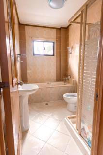 Big Transient House - 1