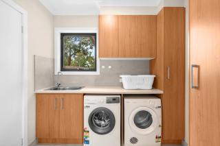 Bungunyah Apartments - 6