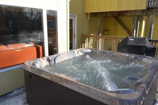 Trailside Village #1 - Slopeside 1BR with Hot Tub and Sauna, Ski In Ski Out, BBQ - 8
