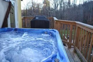 Trailside Village #6 - Slopeside 3BR 2BA, Hot Tub, Sauna, Ski In Ski Out on Great Eastern - Killington - 9