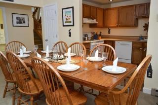 Trailside Village #6 - Slopeside 3BR 2BA, Hot Tub, Sauna, Ski In Ski Out on Great Eastern - Killington - 7