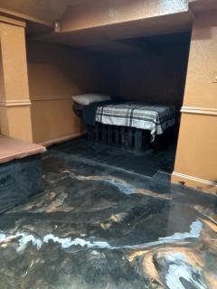 Decatur Get Away - 1