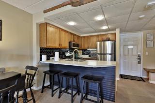 Pico Mountain Condo C-307 - 1 BR, 1BA Steps to Pico Ski Slopes, Bus to Killington - Killington - 6