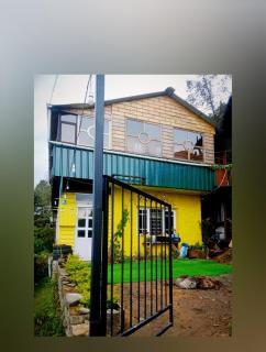 Jerusalem home stay - Leo wood house - 5