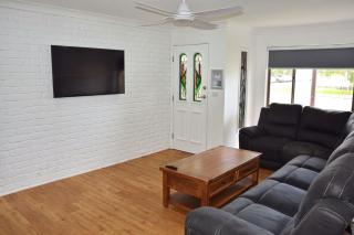 Sutts Retreat - Bring your own linen. - South West Rocks - 4