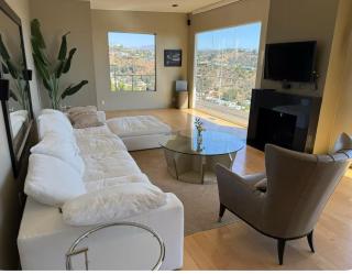 Secluded Luxury Hollywood Hills Retreat - 1