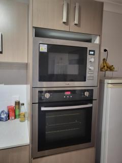 Gateway at heart of Mount Gravatt - 8