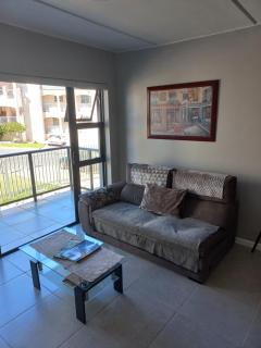 Apartment 17 Millenial Arch Langebaan - Langebaan - 3