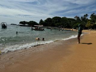 Brinkhouse Guesthouse , Unawatuna beach - Unawatuna - 2