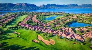 Luxury Villa in Golf Estate - Hartbeespoort - 4