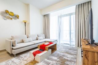 Superhost - Bright & Stylish 1-Bedroom in Bloom Tower, JVC - 8