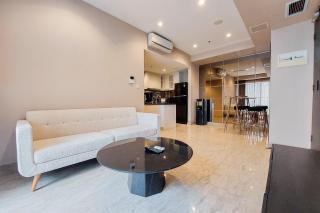 Scenic and Comfortable 2BR Branz BSD City Apartment By Travelio - Tangerang - 3