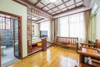 Superior Sunshine King Room - 1