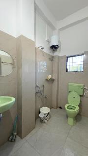 Villa Vivian Luxury AC - Dibrugarh - 6