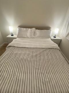Silver Spring 4beds 3bedroom - Silver Spring - 0