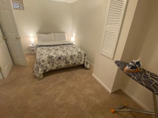 Silver Spring 4beds 3bedroom - Silver Spring - 9