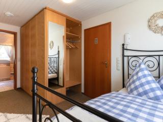 Charming Apartment in Weißenbrunn near Forest - Weißenbrunn - 3