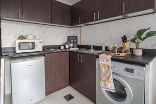 Frank Porter - Hanover Square - 4