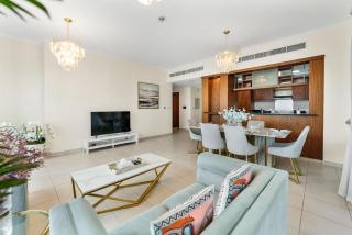 Magnificent - Spacious New 2BR in Downtown Dubai - 8