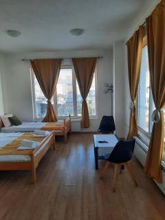 Guest House Gina - 5