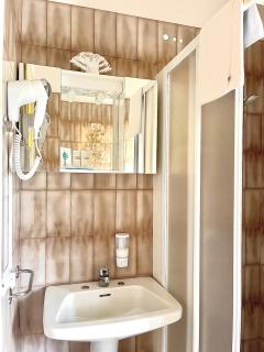 Casa Martori Lake View Rooms - Peschiera del Garda - 1