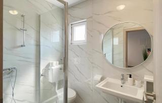Stunning Apartment In Vir With Wifi - Vir - 1