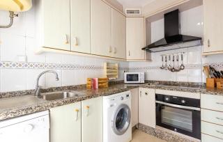 Pet Friendly Apartment In El Campello - El Campello - 4