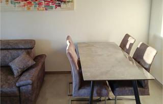 Cozy Apartment In Vir With Wifi - Vir - 3