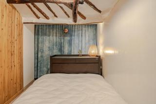 Jeju Wooden Attic Pension - 2