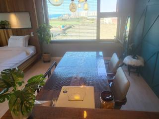 The Luce & House - 5