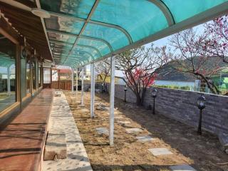 Gyeongju Thousand Year's Miso Pension - Gyeongju - 0