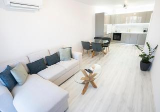 Luxury Apartment Plovdiv - Grebna Baza - Plovdiv - 0