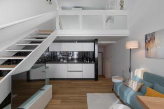Ines & Dados Central Luxury Loft in Padua - Padua - 9