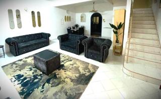 booking homestay manjung 300mbps wifi in town - 2