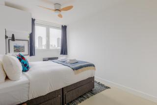 Bright and Stylish 2BD in Old Street w City Views - London - 5