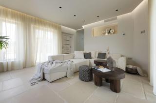 Akrotiri Estate Naxos - Private hillside estate - 2