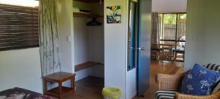 Muri Lagoon Cottage - 1