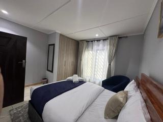 Little Kilwa Apartments - Lusaka - 3