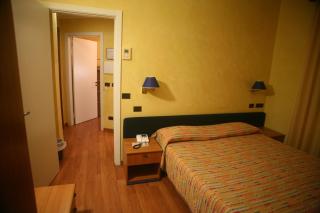 Hotel Victoria - 2