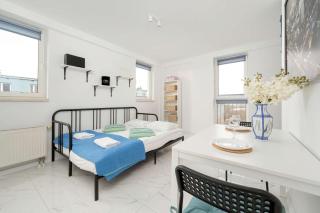 Jasne i Przytulne Studio Blisko Parku we Wrocławiu by Noclegi Renters - Wrocław - 0